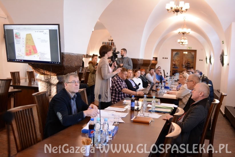 Drugie spotkanie o zmianach zagospodarowania przy u. Cichej