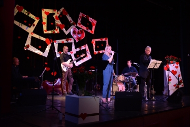 Koncert GoGo Jazz Machine - Walentynkowy koncert jazzowy