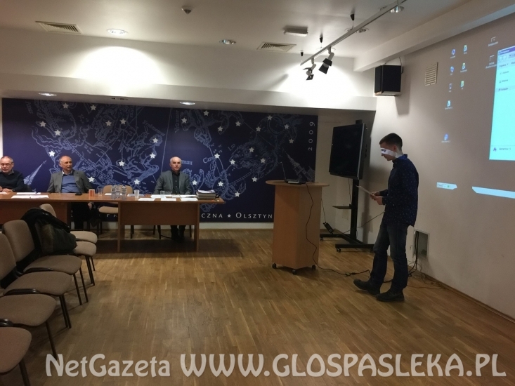 Uczniowie ZSEiT na seminarium astronomicznym