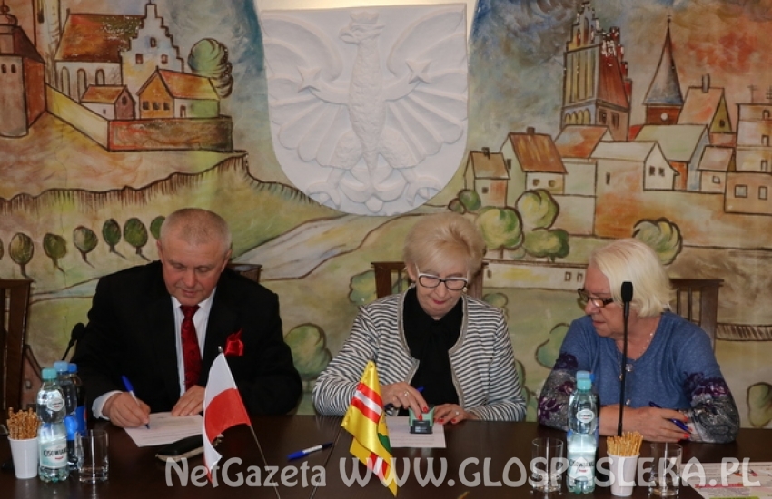 Zadania publiczne 2018 podpisanie umów