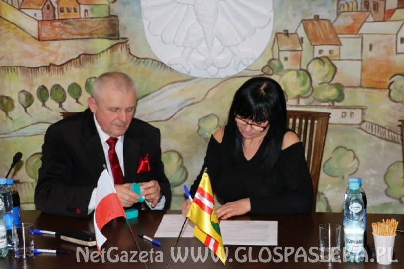 Zadania publiczne 2018 podpisanie umów