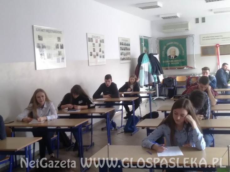 Konkurs Wiedzy o Unii Europejskiej w ZSEiT