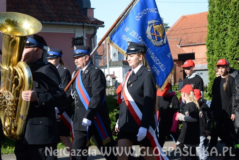 Nowy sztandar OSP w Zielonce Pasłęckiej