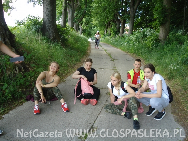 Klasa mundurowa z ZSEiT na obozie wojskowym