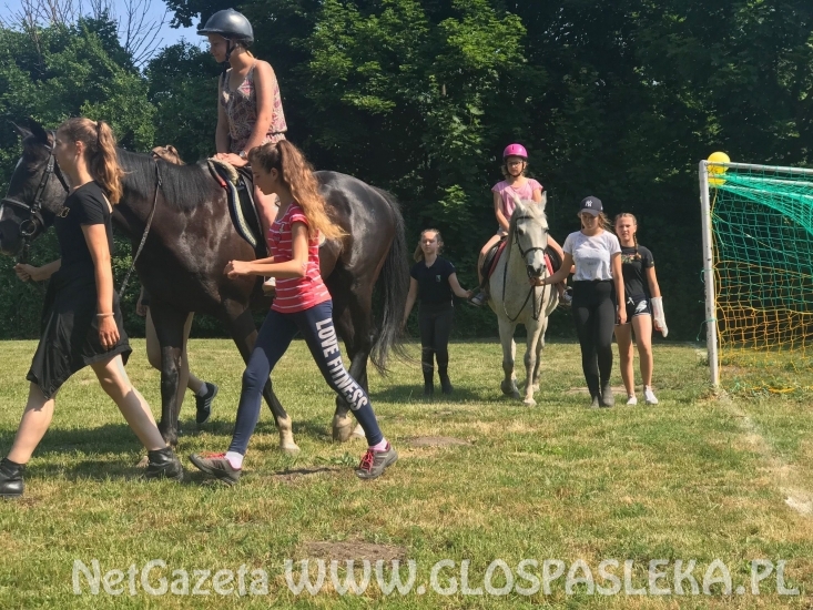 Amazonki z Nenii w Marwicy