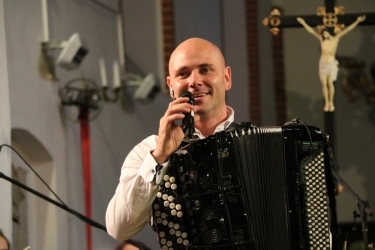 Koncert EOK i Wyrostek