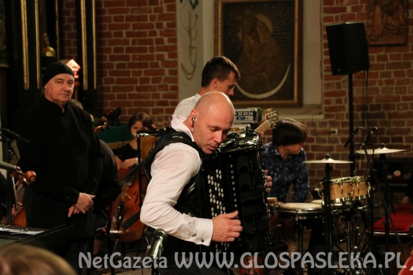 Koncert EOK i Wyrostek