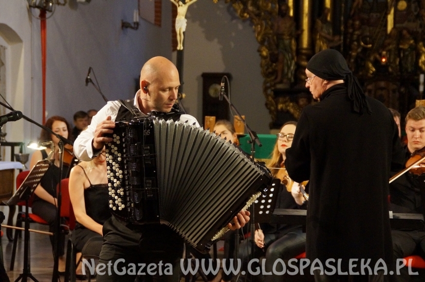 Koncert EOK i Wyrostek