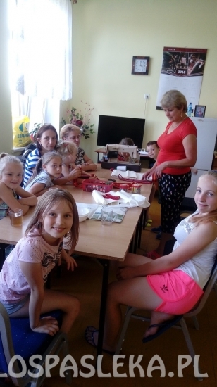 GODKOWO igla z nitką 