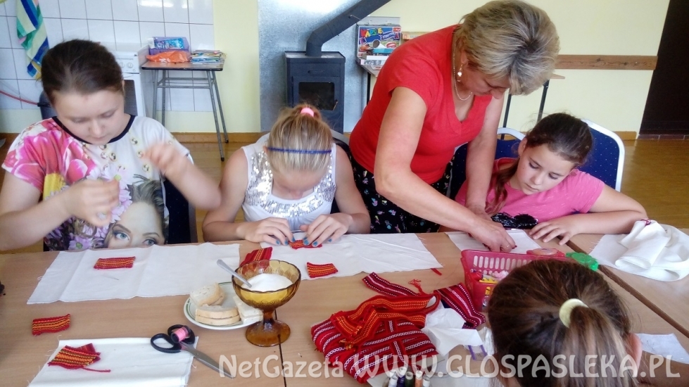 GODKOWO igla z nitką 