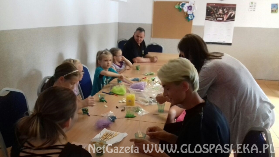 GODKOWO igla z nitką 