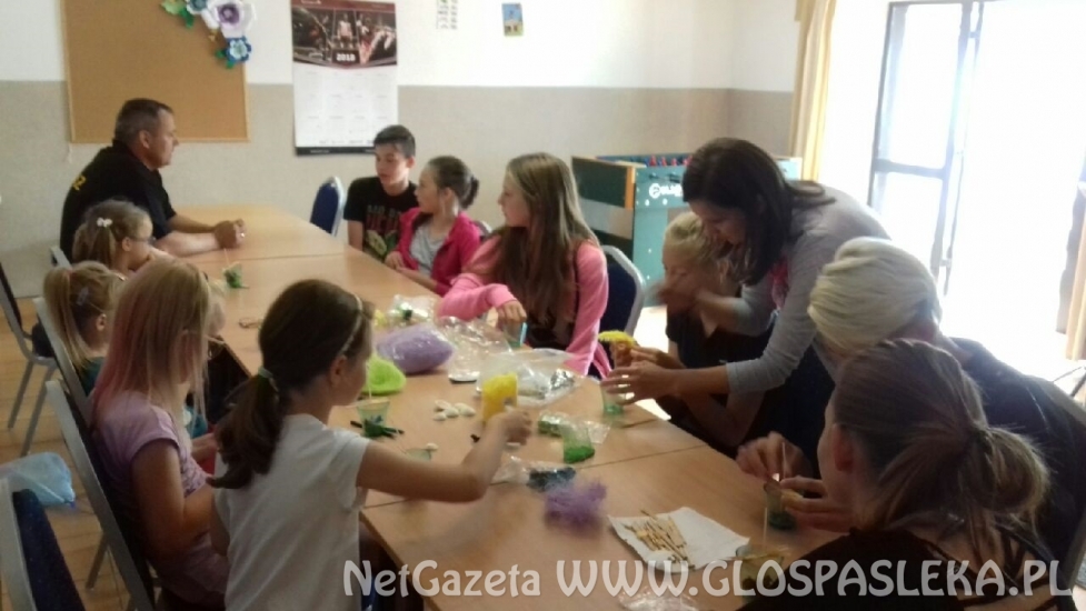 GODKOWO igla z nitką 