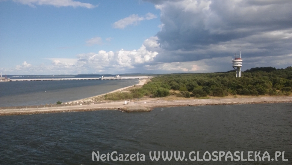 Uczniowie ZSEiT w Pasłęku na promach