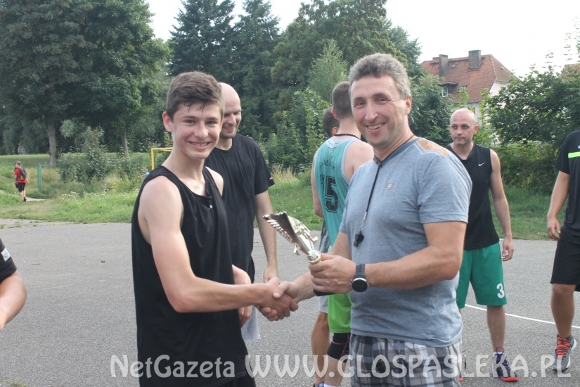 Dwie drużyny zagrały na boisku przy ul. Piłsudskiego