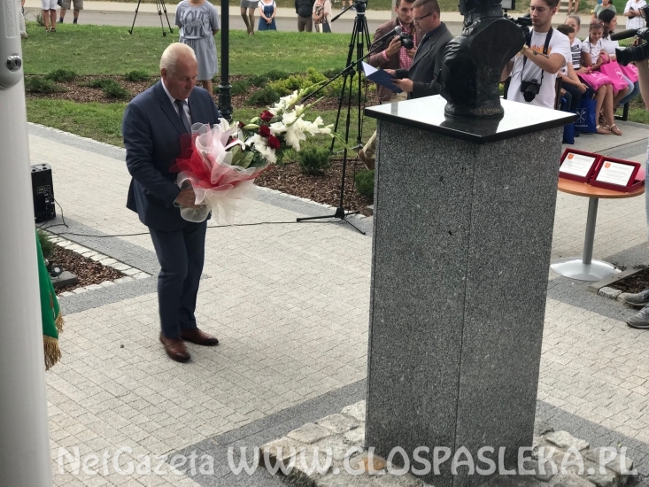 Piłsudski – czy tylko bohater?