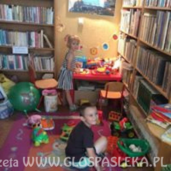 zajęcia w bibliotece w Godkowie