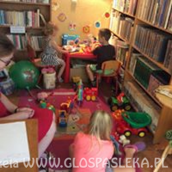 zajęcia w bibliotece w Godkowie