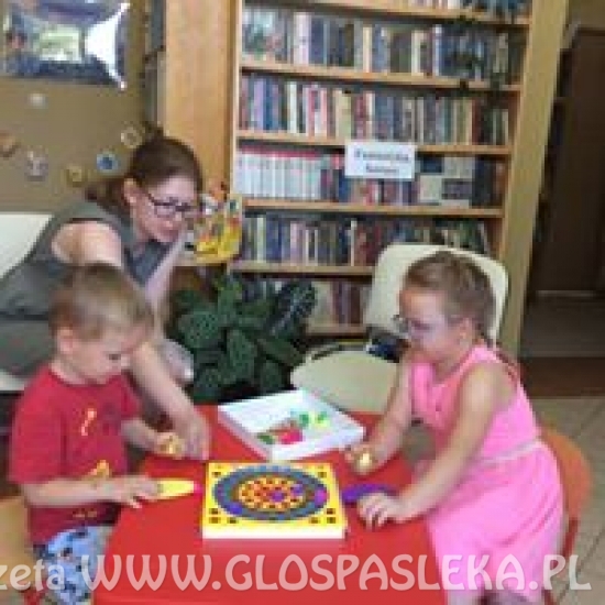 zajęcia w bibliotece w Godkowie