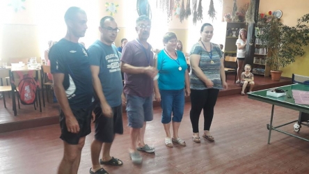 rzut podkową w Skowronach