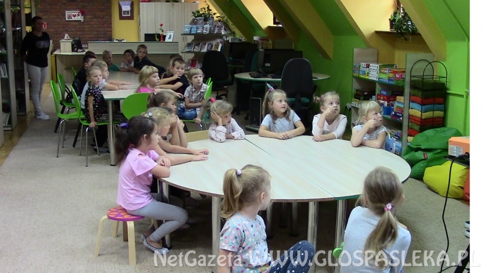 przedszkolaki w bibliotece wrzesień 2018