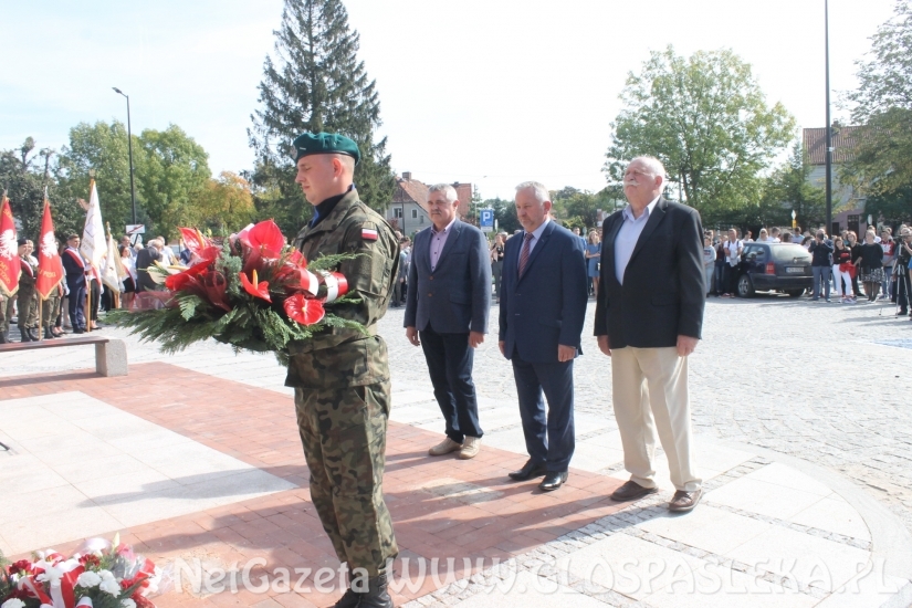 Tablica odsłonięta