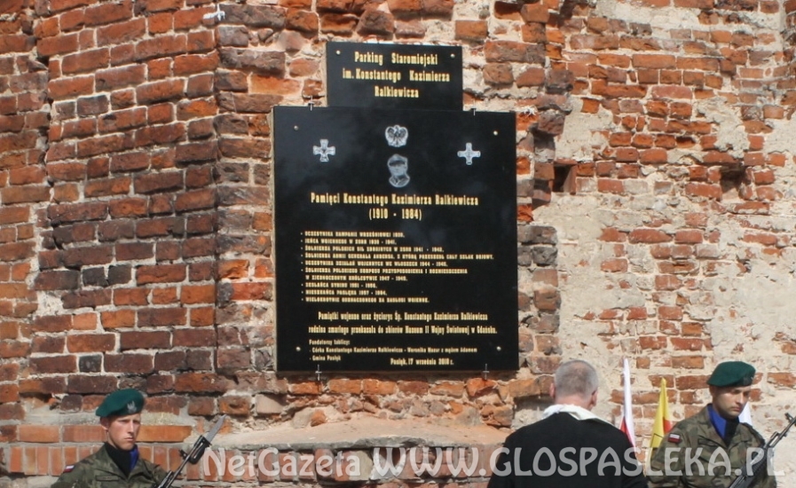 Tablica odsłonięta