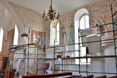 Marianka - prace w kosciele