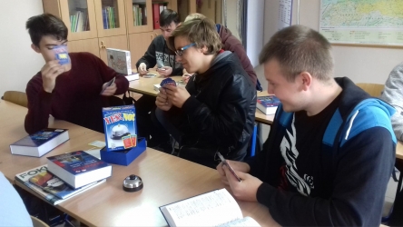 Doposażenie gabinetów lekcyjnych w ZSEiT