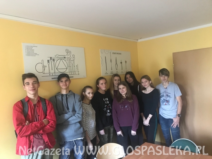 Uczniowie ZSEiT na starcie do przygody we Włoszech i w Hiszpanii!