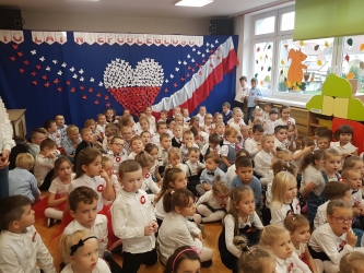 Narodowe Święto Niepodległości w Przedszkolu Samorządowym nr 2