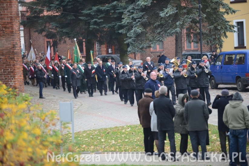 Pod biało - czerwonym sztandarem