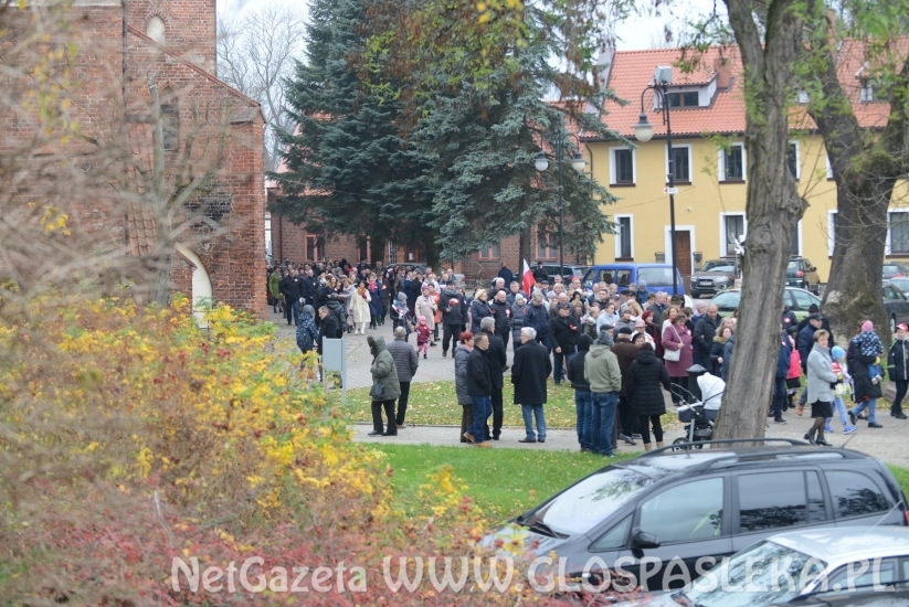 Pod biało - czerwonym sztandarem