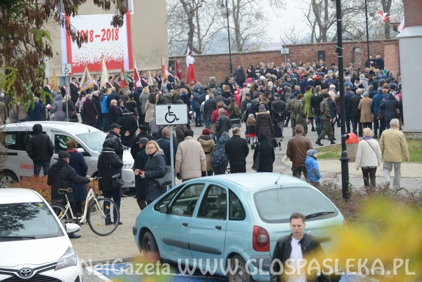 Pod biało - czerwonym sztandarem