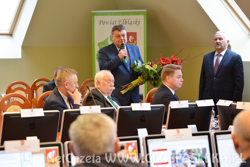 pierwsza sesja w powiecie 