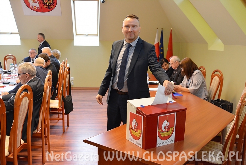 pierwsza sesja w powiecie 