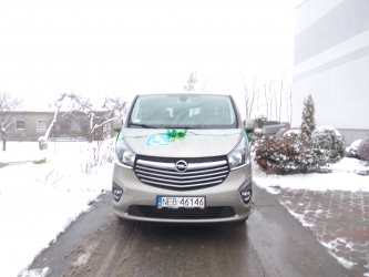 Nowy bus dla szkoły