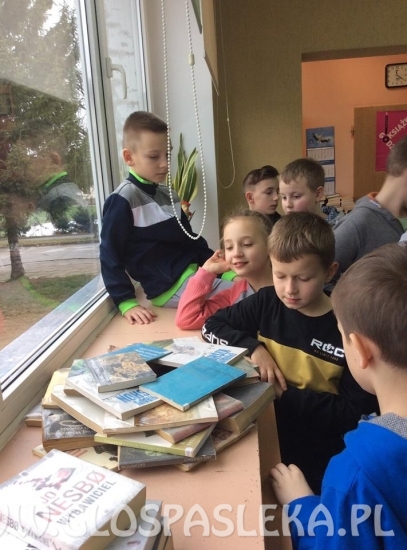 z bibliotek w Godkowie 