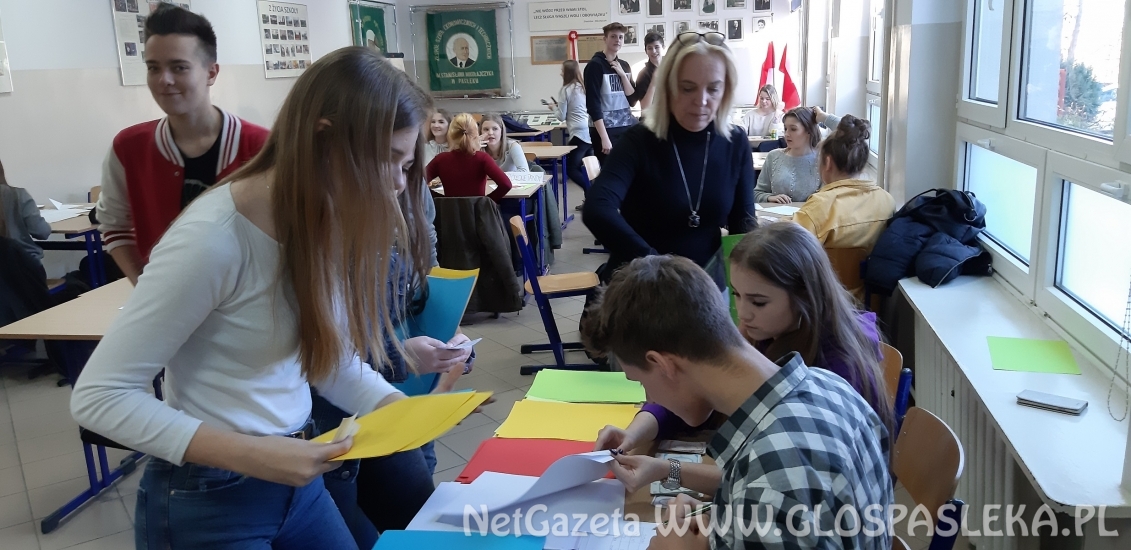 W ZSEiT pomagamy podjąć decyzję