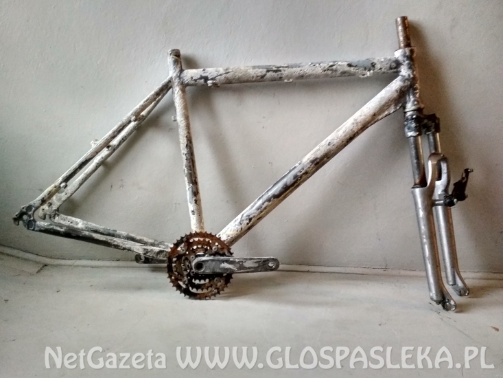 Pozostawione rowery i ich części 