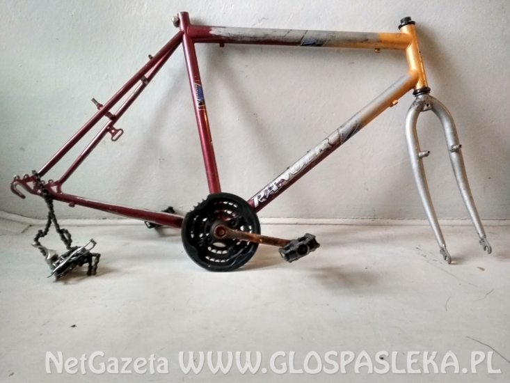 Pozostawione rowery i ich części 