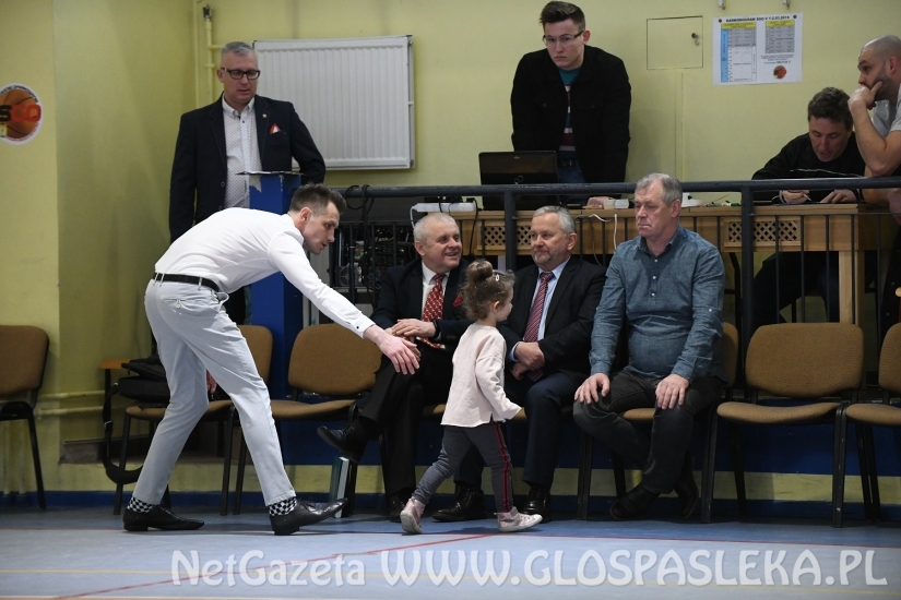 W pierwszym meczu wygrana