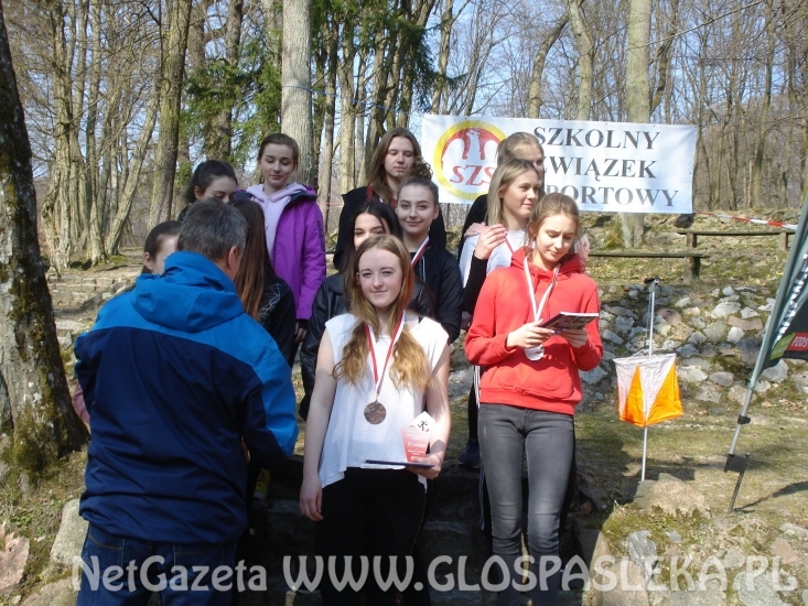 „Brąz” dla dziewcząt z ZSEiT