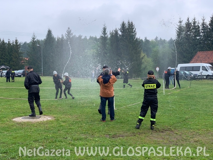 Dzień Strażaka w deszczu