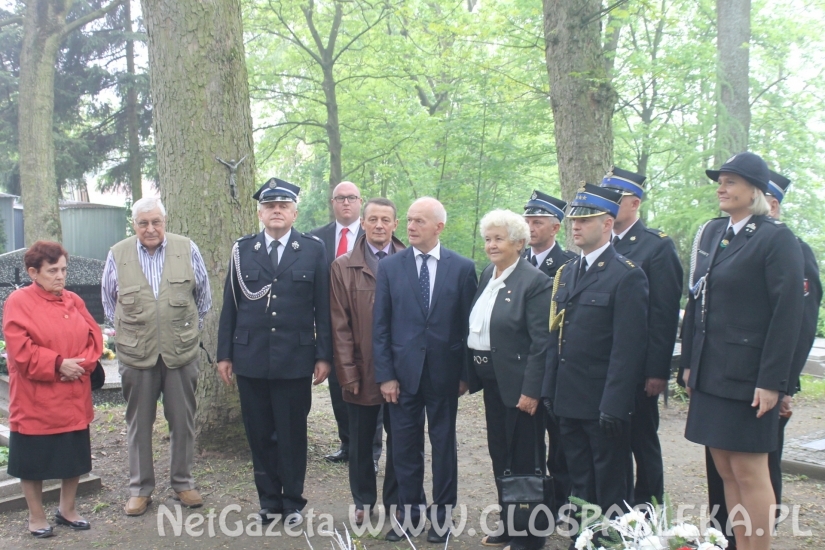 Dzień Strażaka w deszczu