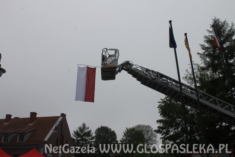 Dzień Strażaka w deszczu