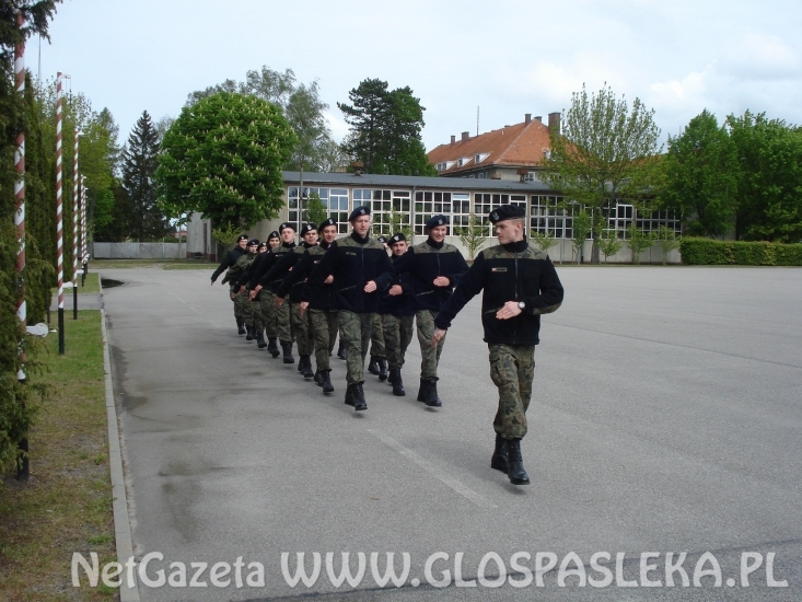 II mundurowa z ZSEiT na obozie szkoleniowym