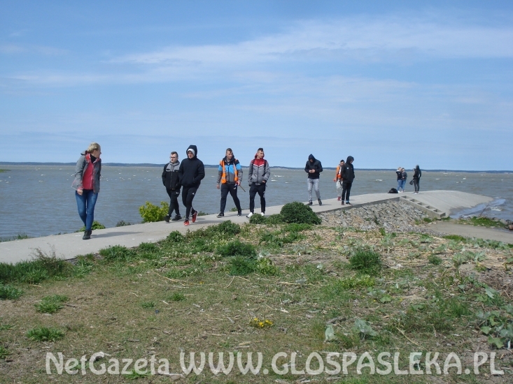 II mundurowa z ZSEiT na obozie szkoleniowym