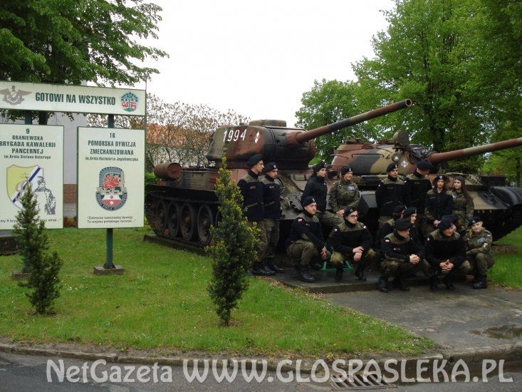 II mundurowa z ZSEiT na obozie szkoleniowym