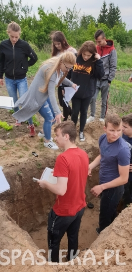 Z ZSEiT na zajęcia geografii w terenie