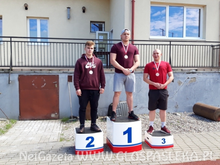 Medale lekkoatletów z ZSEiT